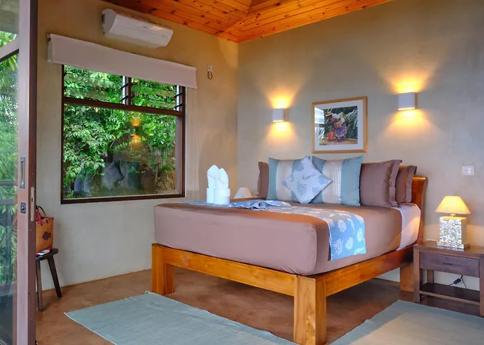 Palm Royal Villa Port Glaud